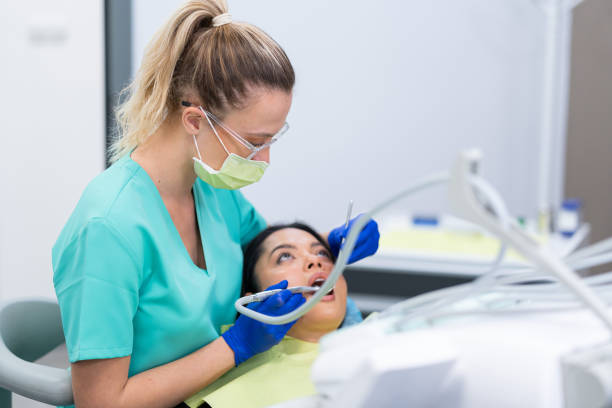Best Cracked Tooth Emergency Dentist  in Darien, WI